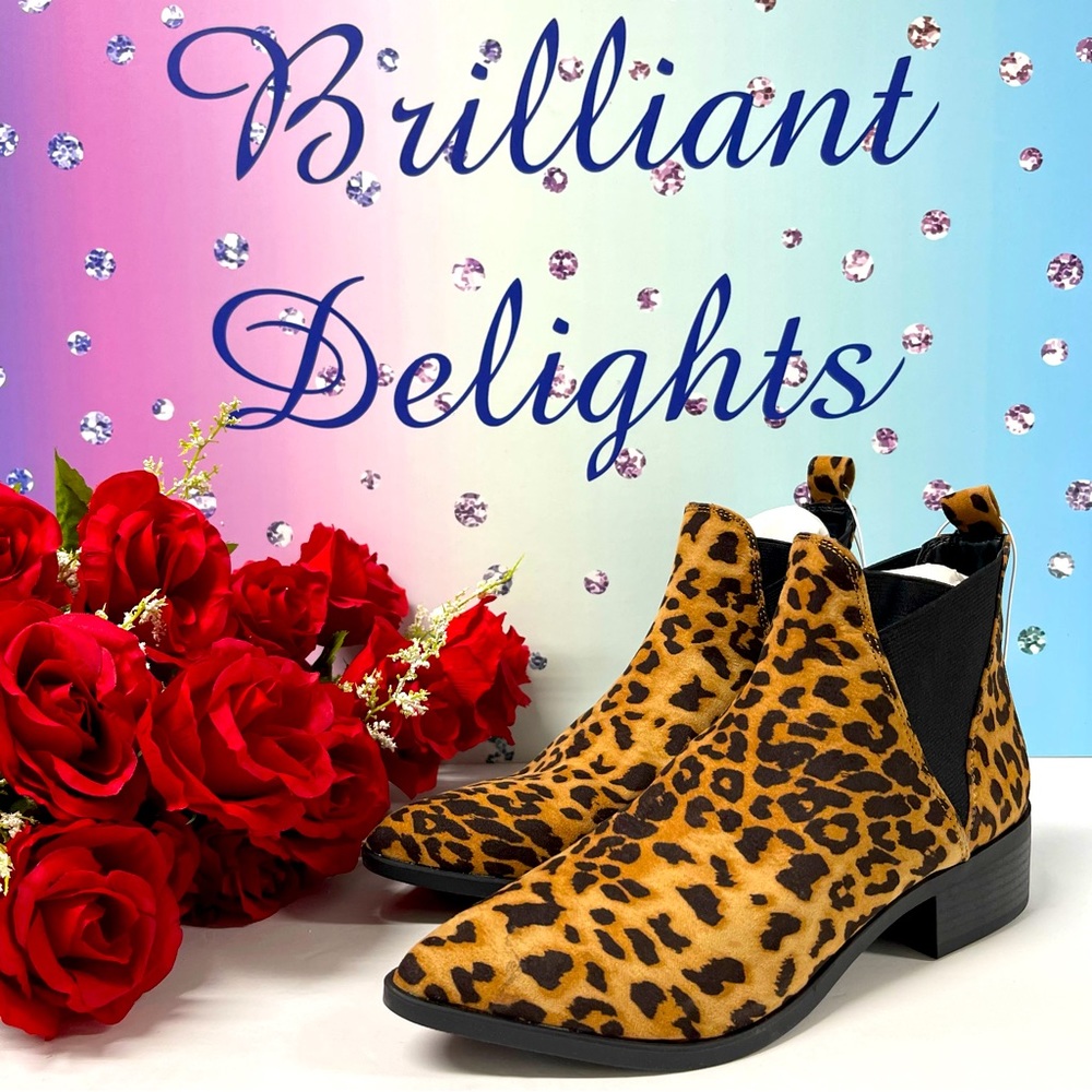 🐆NIB CHEETAH ANKLE BOOTIES